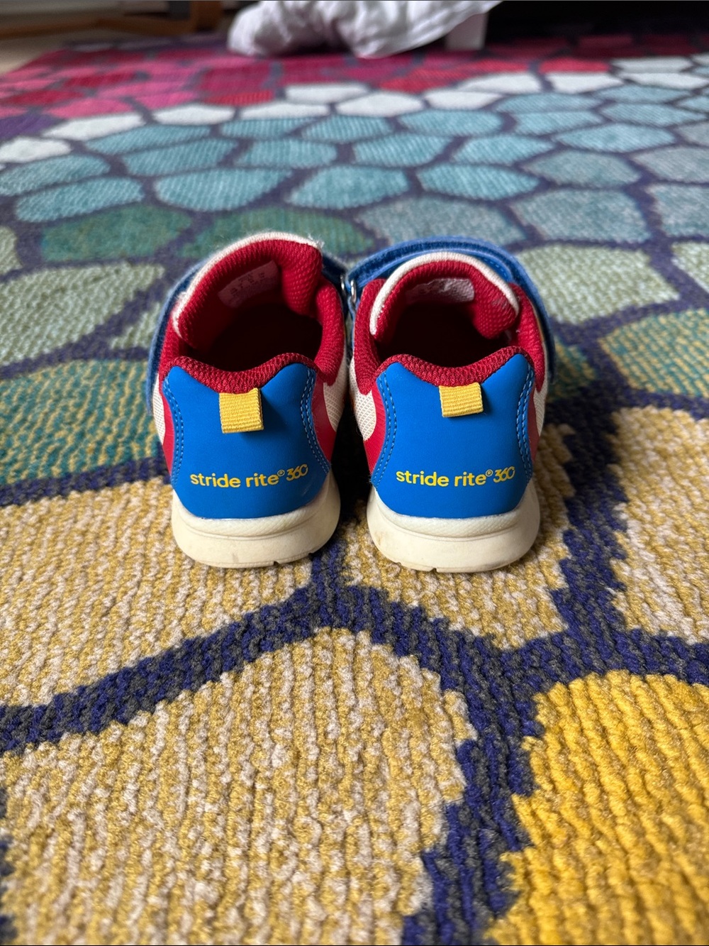 Stride Rite Ridley sneaker size 10 - Picture 3 of 6